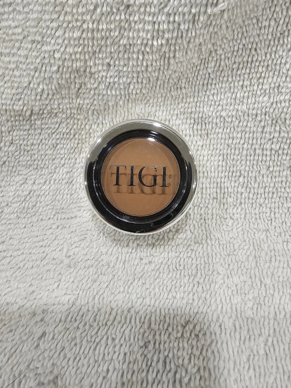 TIGI Creme Concealer - Dark